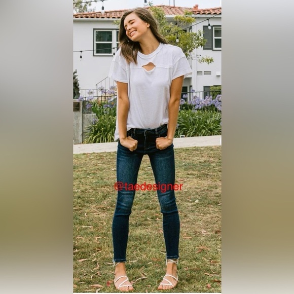 VERVET BY FLYING MONKEY Denim - NWT Vervet mid rise skinny ankle jeans. Boutique brand.
